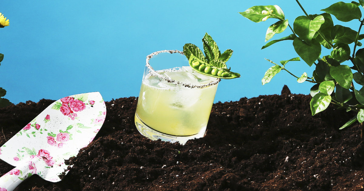 mint-margarita-recipe-how-to-make-a-mint-margarita-supercall