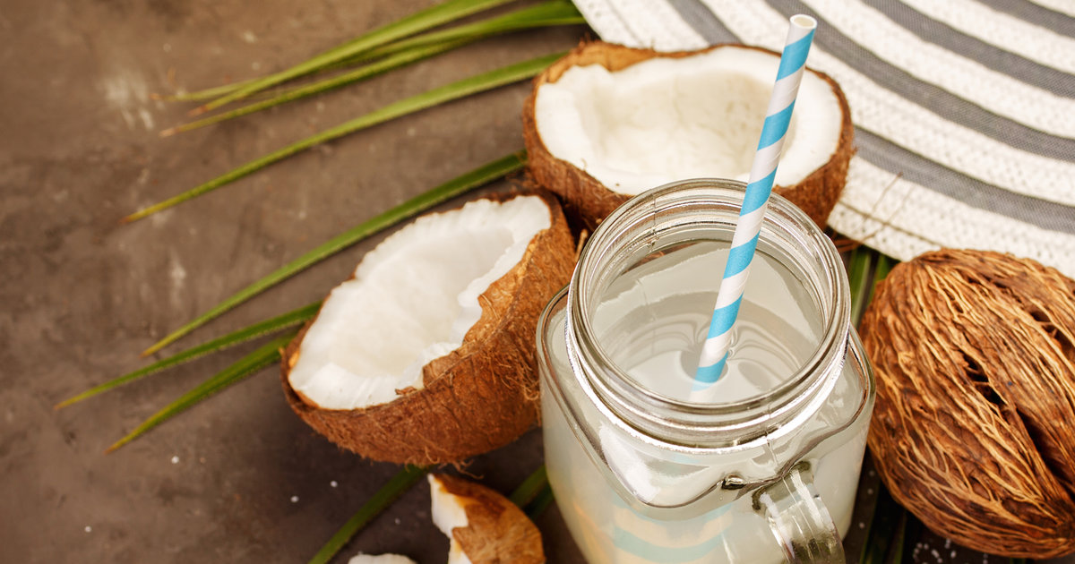 Coconut Alcoholic Drinks: 9 Best Coconut Cocktails - Supercall